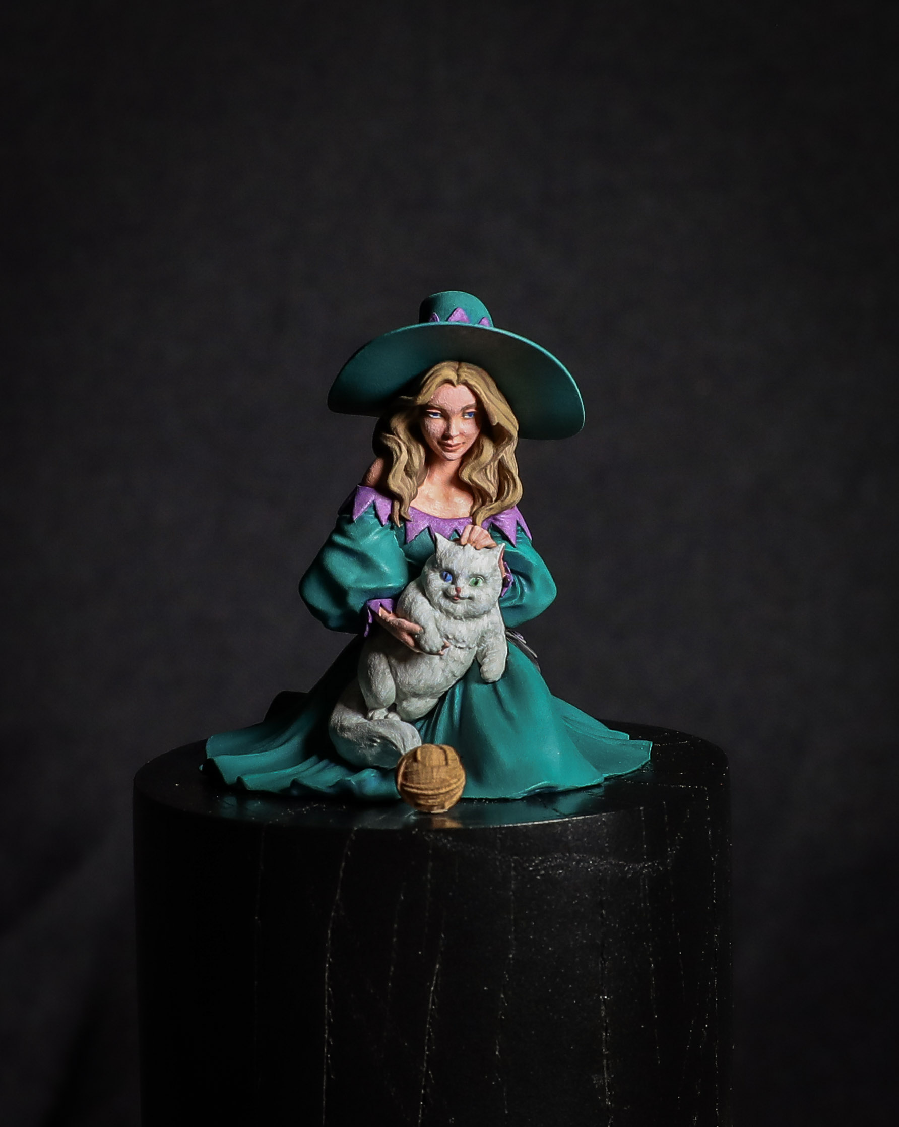 Luna Lovewisp and her cat Whiskerwisp by Robert Linhart
