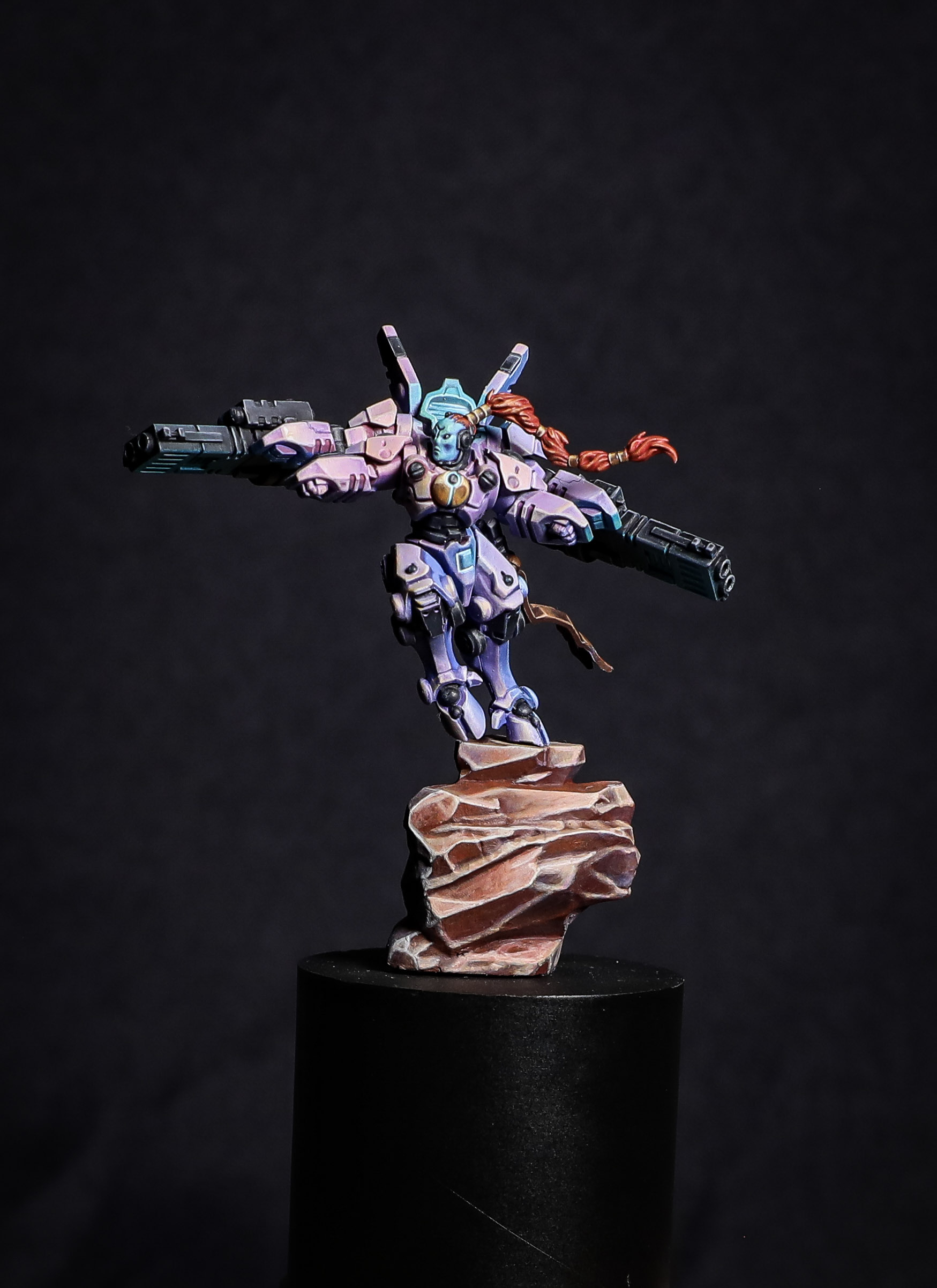 Commander Shadowsun by Stephanie Flores